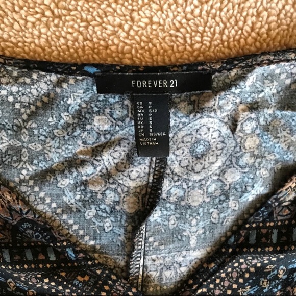 long sleeve romper - Picture 3 of 4